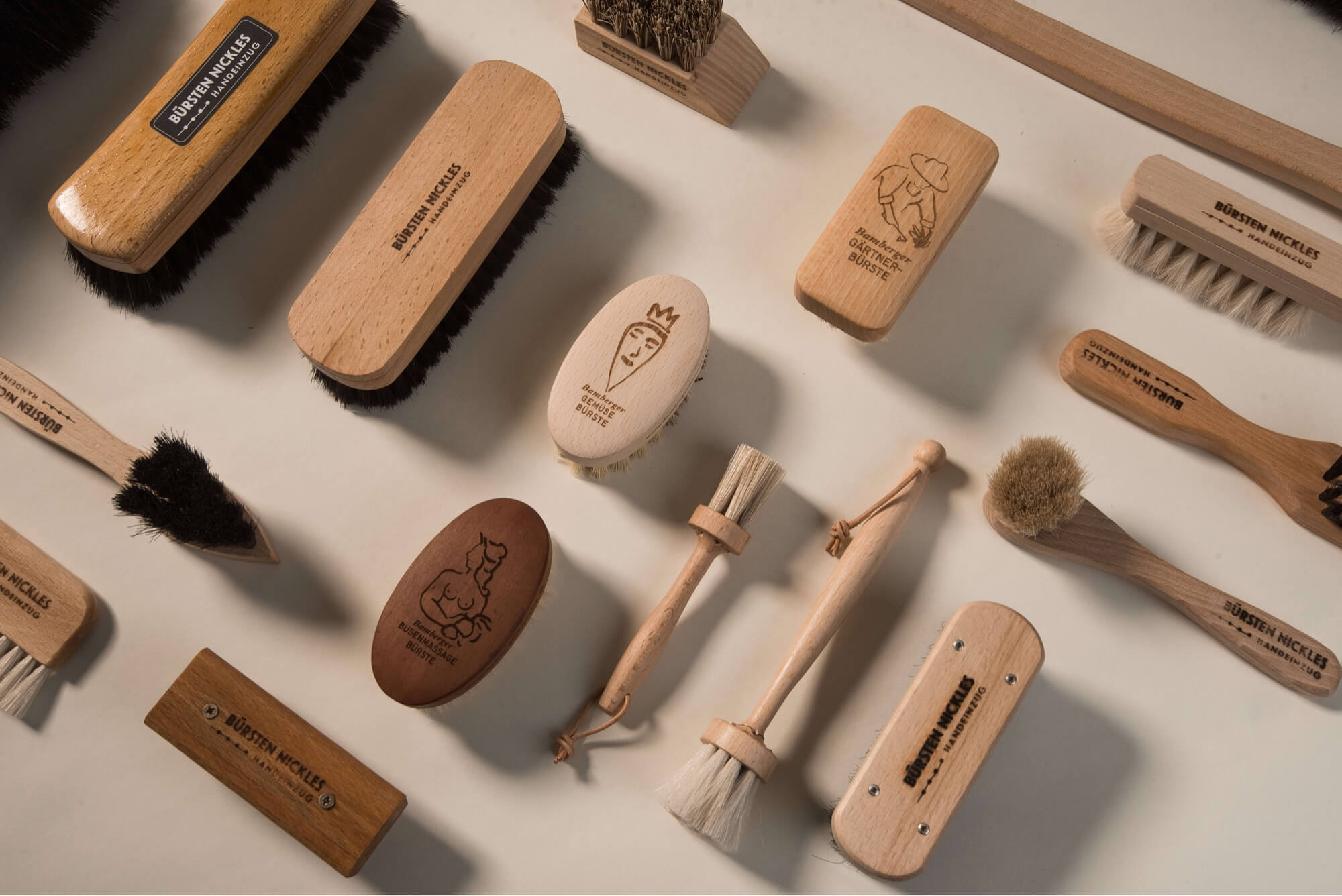 Ansammlung von Bürsten