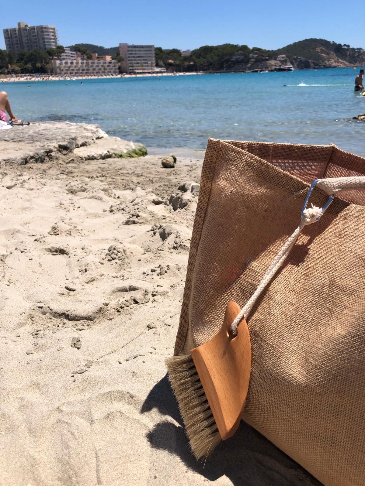 Sharky Sand- und Strandbürste